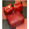 Image 1 : 20 L AND TWO 10 L GAS CANS.