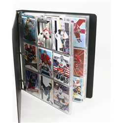 BINDER OF 183 DIFFERENT HOCKEY CARD INSERTS