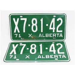 MATCHING SET 1971 ALBERTA  LICENCE PLATE