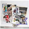 Image 1 : LOT OF ASSORTED HOCKEY COLLECTIBLES INCL