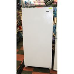 GENERAL UPRIGHT FREEZER