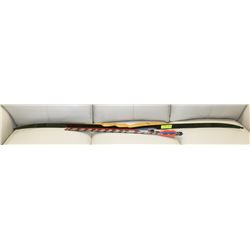 64" RECURVE BOW WITH 4TARGET ARROWS - NO STRING.