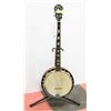 Image 1 : HORNER BANJO WITH STAND