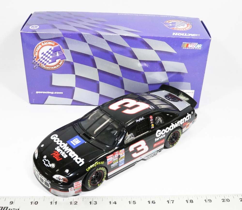 DALE EARNHARDT LEGEND 118 ACTION NASCAR DIECAST.
