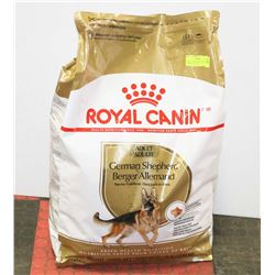 ROYAL CANIN DOG FOOD 30 LB GERMAN SHEPHARD