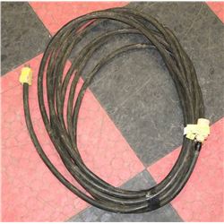 37) BLACK HEAVY DUTY CONSTRUCTION CORD.
