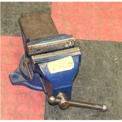 44) MASTERCRAFT 5" BENCH VISE.