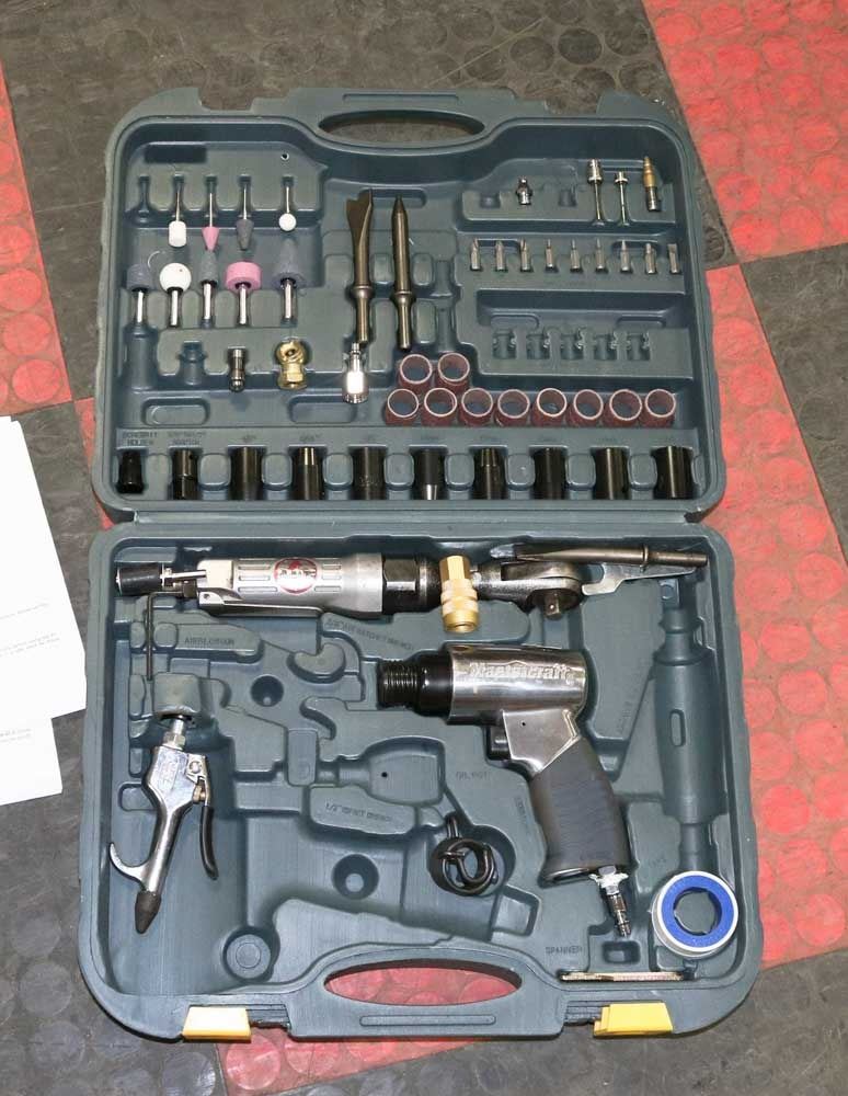 116) MASTERCRAFT AIR CHISEL & 3/8" AIR RATCHET.