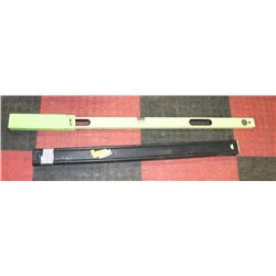 132) MASTER LEVEL 4FT & CASE.