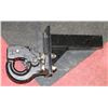 Image 1 : 10,000LB PINTO MOUNT HITCH