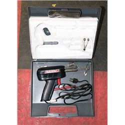 173) SOLDERING IRON SET.