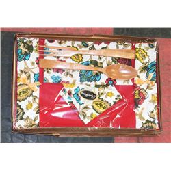 ASIAN THEMED DINING SET