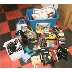 TOTE OF LOCKSET, MAKITA DRILL, QUEEN SHEET SET