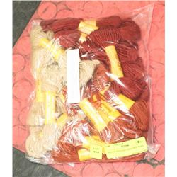 BAG OF VINTAGE TAPESTRY WOOL