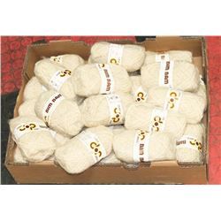 LARGE BOX OF VINTAGE 98% WOOL. 28 IN TOTAL.