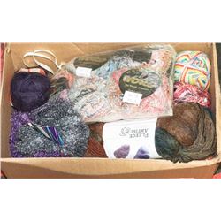 WOOL BLENDS BOX