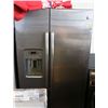 Image 1 : GE ST STEEL SIDE BY SIDE FRIDGE WITH ICE AND