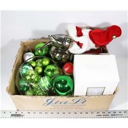BOX OF VARIOUS CHRISTMAS DECOR