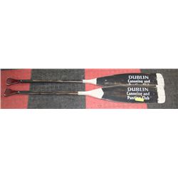 PAIR OF ORNAMENTAL BOAT OARS
