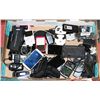 Image 1 : LARGE FLAT OF CELL PHONES, IPODS AND
