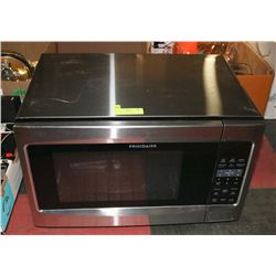 FRIGIDAIRE MICROWAVE