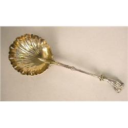 A GORHAM "OLIVE BRANCH" PATTERN STERLING SILVER PIERCED BOWL SERVER