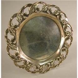 A GORHAM STERLING SILVER CIRCULAR TRAY