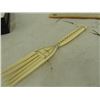 Image 8 : Ivory and Horn Utensils