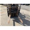 Image 8 : 2006 Doosan Forklift 6K w/ Automatic Fork-Width Adjustment (Runs, Drives & Lifts, See Video)
