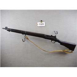 WWII ERA, LEE ENFIELD  , MODEL: NO 4 MKI* LONG BRANCH 1944 , CALIBER: 303 BR