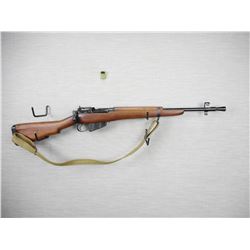 WWII ERA, LEE ENFIELD , MODEL: NO 5 MKI JUNGLE CARBINE , CALIBER: 303 BR