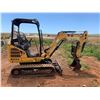 Image 2 : LANAI 2013 CAT 302.4D Mini Excavator, 2168 Hours, Runs