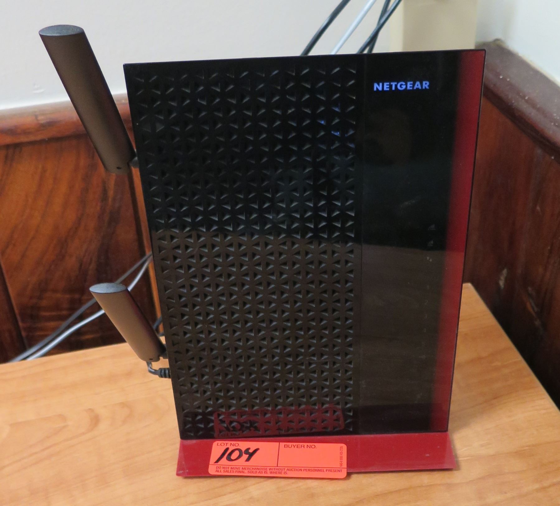Netgear Router - Oahu Auctions