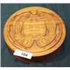 Image 1 : NATIVE CARVED CEDAR BOX SIGNED CLARENCE WELLS