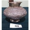 Image 1 : VINTAGE SILVERPLATE VASE