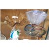 Image 1 : 4 PIECES OF ART GLASS
