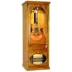 Selbstspielende Gitarre mit Münzeinwur