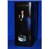 Image 2 : James Bond Statue