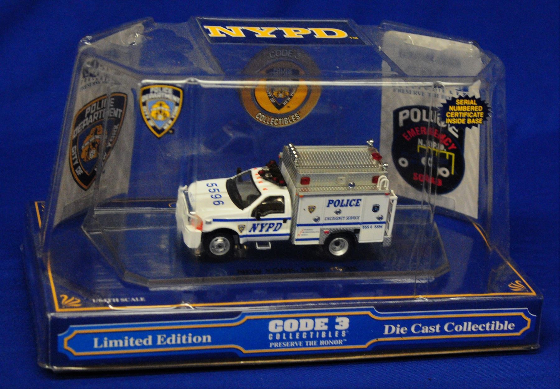 Code 3 Collectible Radio Emergency Truck