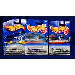 Assortment of Die Cast Cars