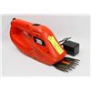 Image 1 : BLACK AND DECKER CORDLESS 3.6V GRASS SHEARER