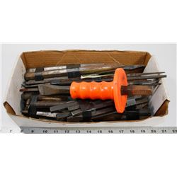 107) BOX OF ASSORTED FILES, CHISELS AND PUNCH.