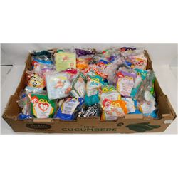 VINTAGE  FLAT OF 35 MACDONALD/WENDY'S