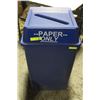 Image 1 : BLUE RECYCLE BIN W/ LID