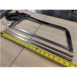 19" HAND SAW WITH 3 BLADES - LOT OF 4 PIECES