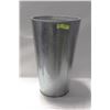 Image 1 : ALUMINUM PLANTER