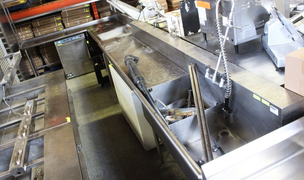 CUSTOM S/S COMMERCIAL DISHPIT "L" SINK