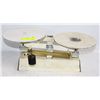 Image 1 : BALANCE SCALE