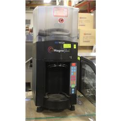 SB25 FROZEN BLENDED BEVERAGE STATION -SN: M5064318