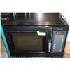 Image 1 : AMANA COMMERCIAL MICROWAVE
